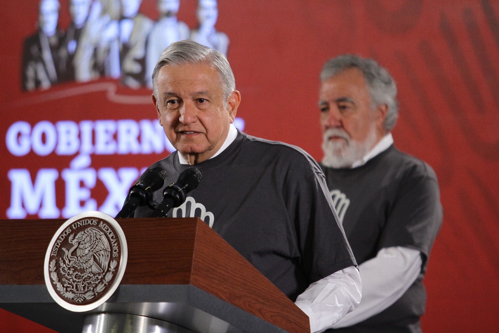 Celebra AMLO aprobación de las leyes secundarias en el Senado Crónica