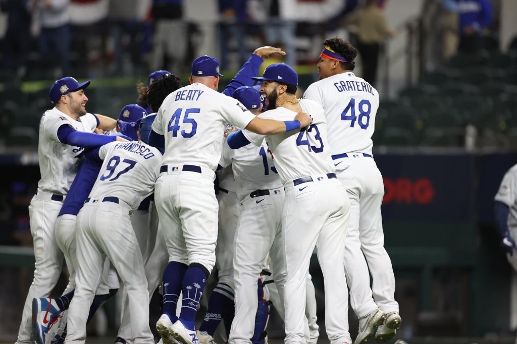 Jugadores campeones de los Dodgers que tuvieron un paso por México